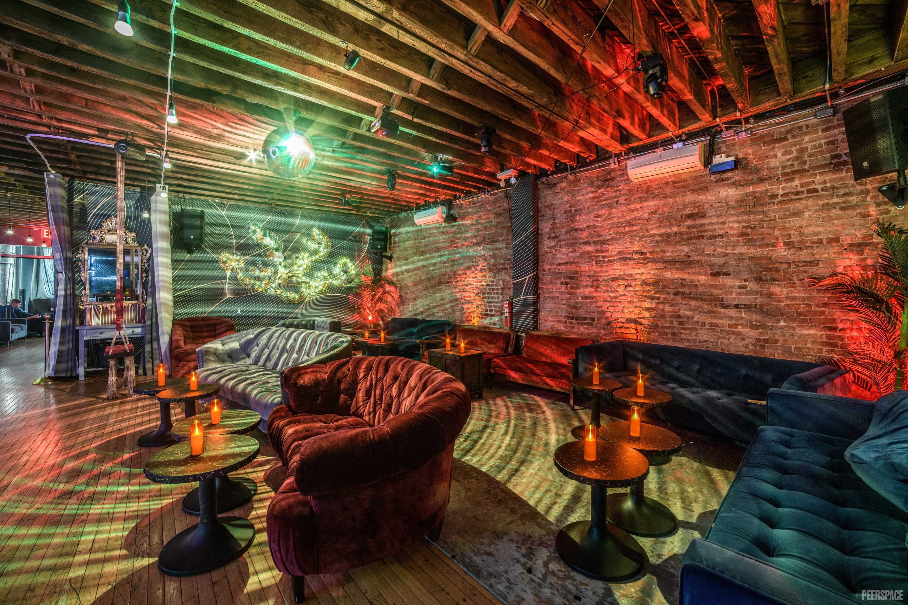 The venue - a loft in the Flatiron District